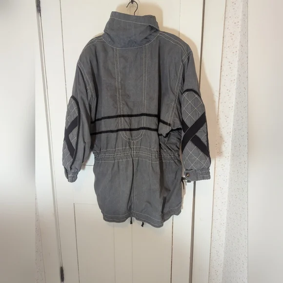 ❄️ Bogner Vintage women's Gray and Black Winter Coat Jacket size 10